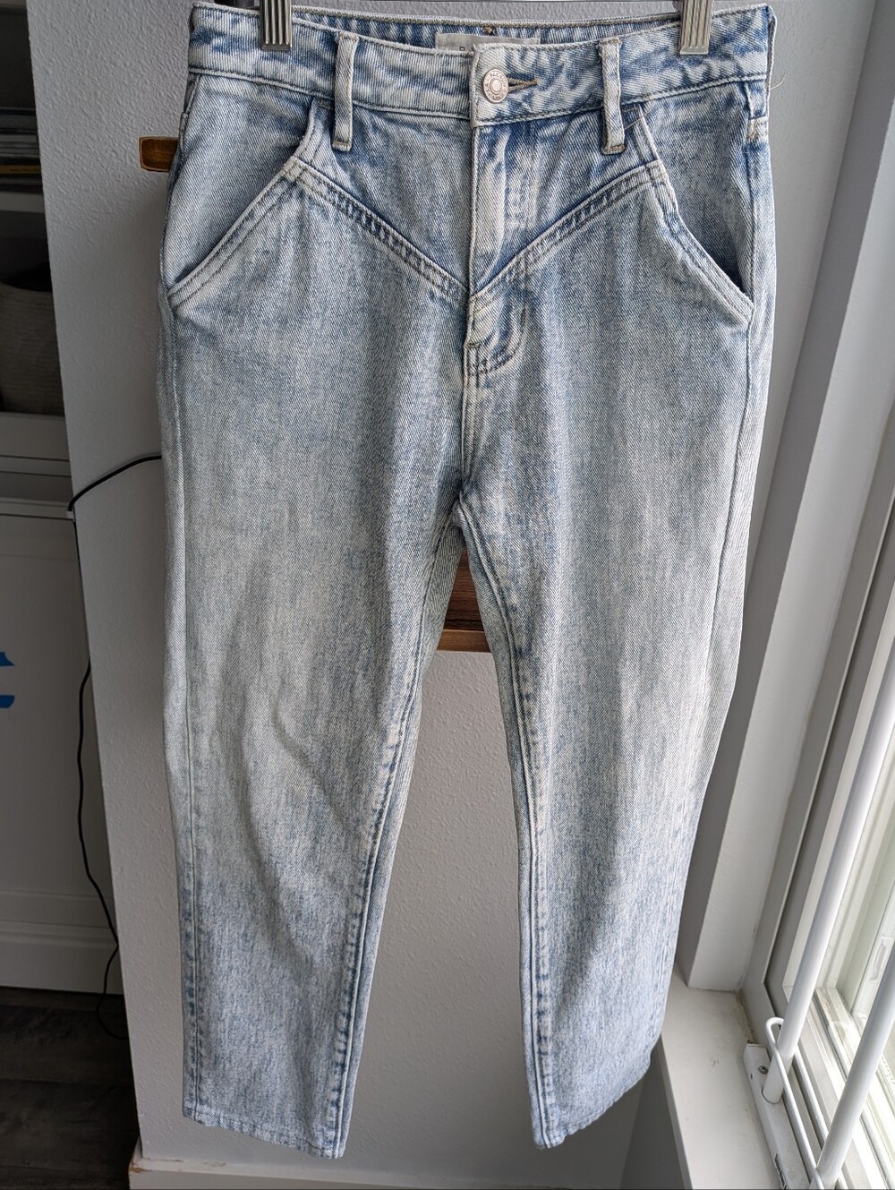 PacSun High Waisted Western Yoke Mom Jeans Light Acid Wash 100% Cotton 23